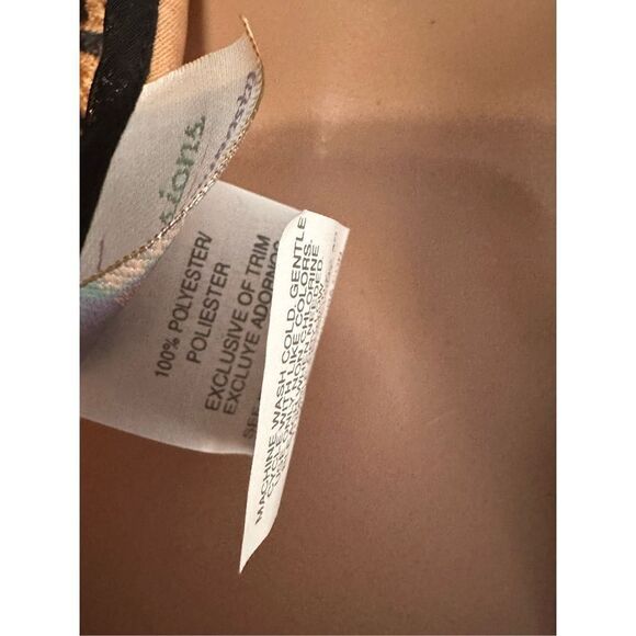 Beautiful Vintage Rare Expressions by California Dynasty Black with Animal Print - Picture 4 of 5